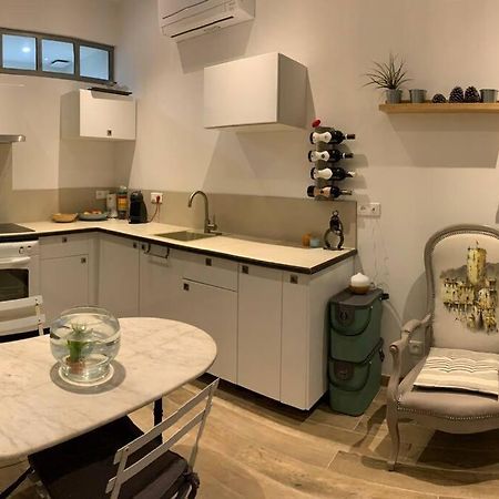 Jolie Appartement En Plein Centre Du Village Les Arcs-sur-Argens Dış mekan fotoğraf