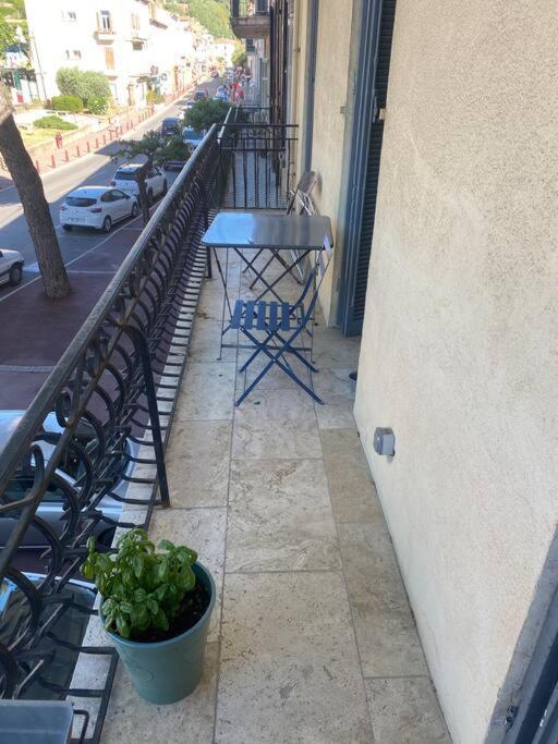 Jolie Appartement En Plein Centre Du Village Les Arcs-sur-Argens Dış mekan fotoğraf
